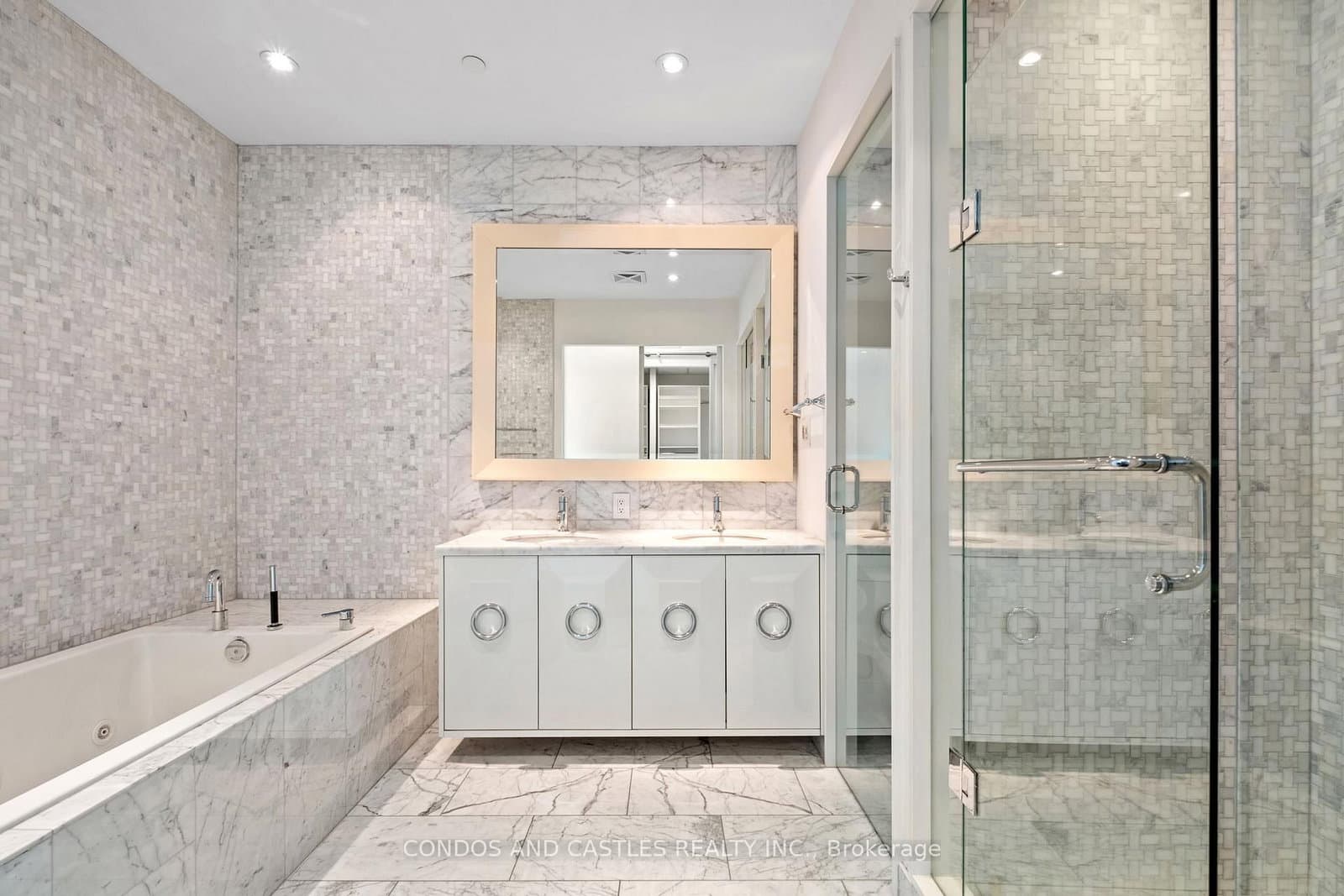 88 Park Lawn Road, Unit 2907 thumbnail 35