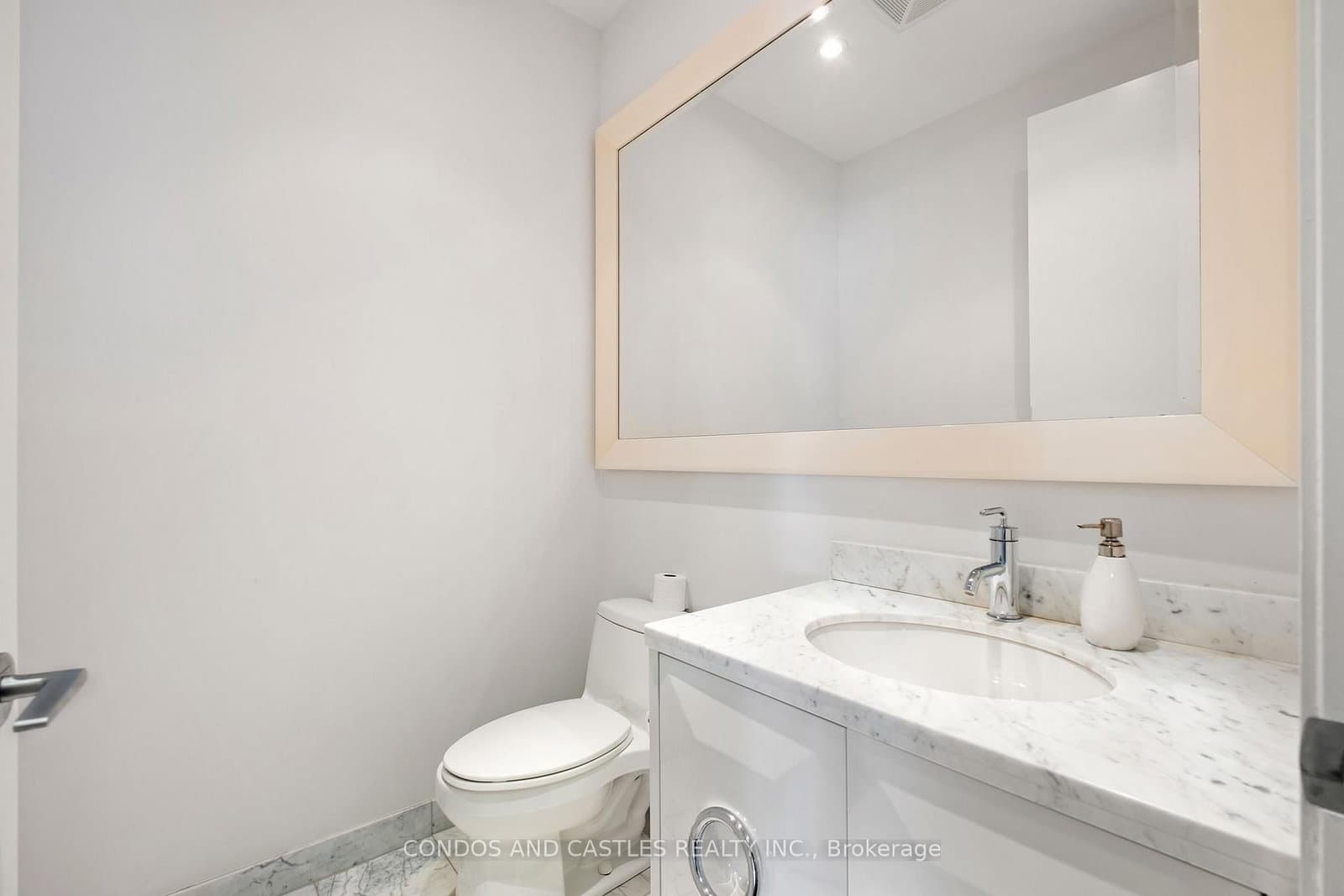 88 Park Lawn Road, Unit 2907 thumbnail 48