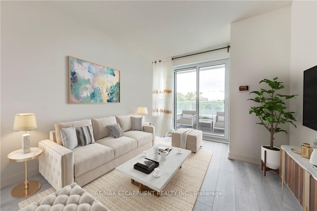 10 Wilby Crescent, Unit 309 - Image 1