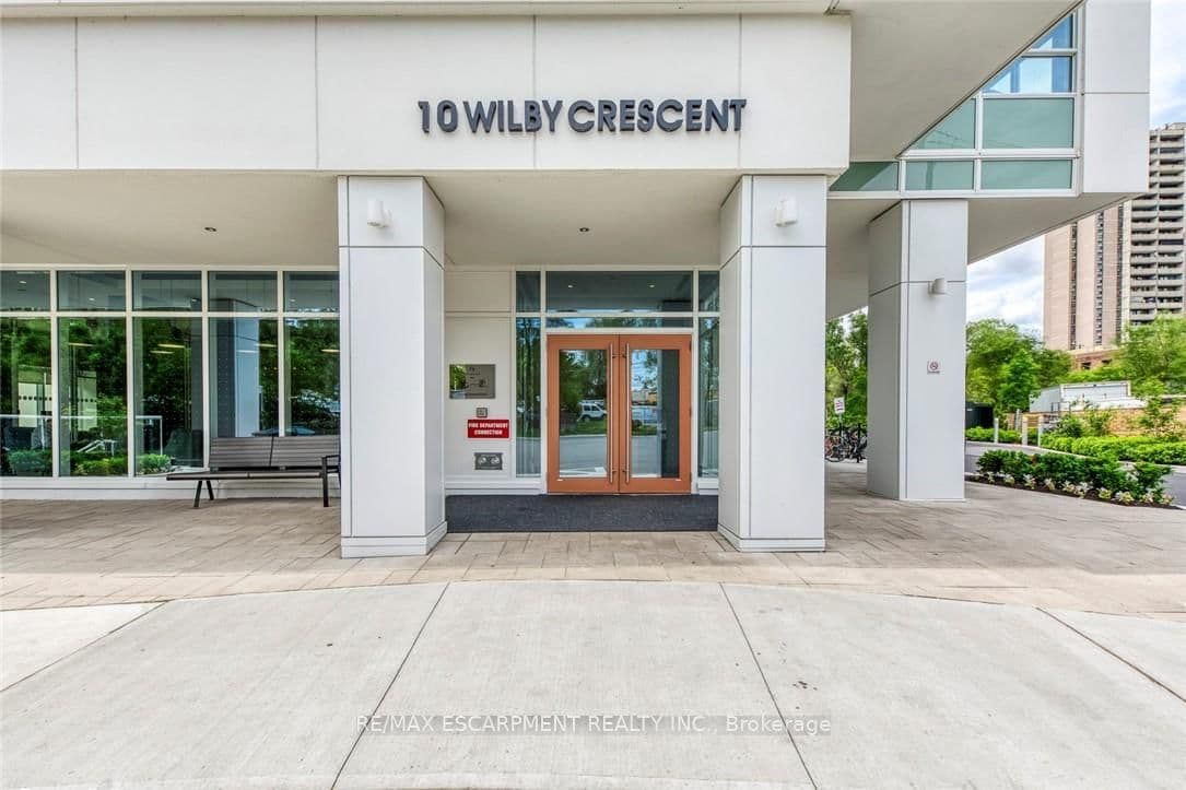 10 Wilby Crescent, Unit 309 thumbnail 3