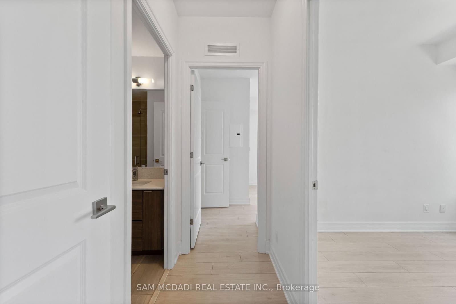 30 Elm Drive, Unit 1102 thumbnail 14
