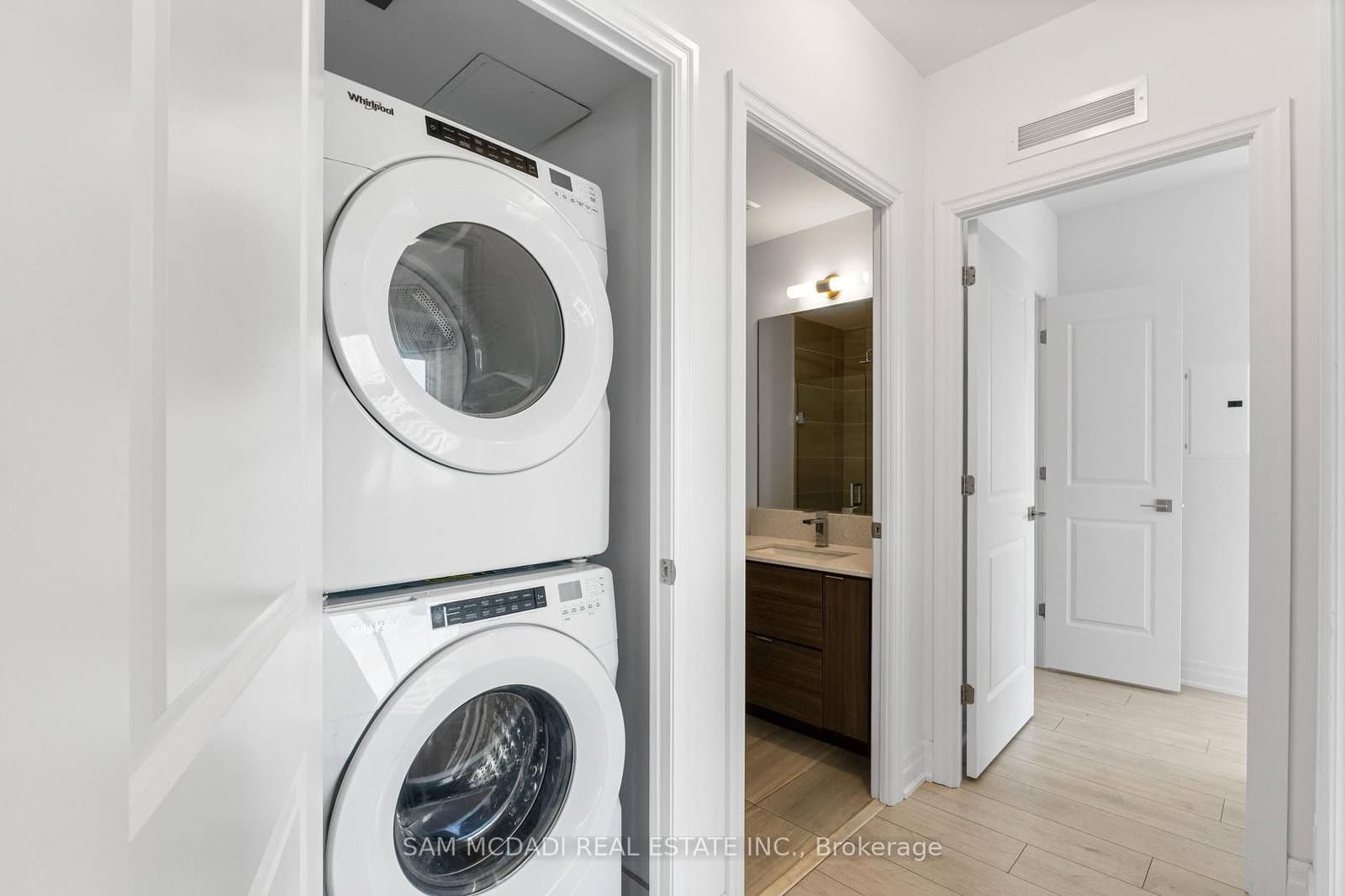30 Elm Drive, Unit 1102 thumbnail 19