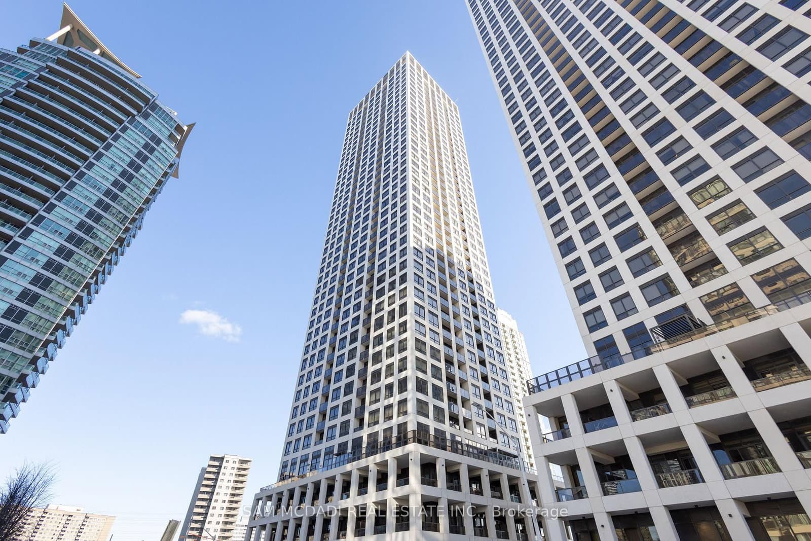 30 Elm Drive, Unit 1102 thumbnail 23