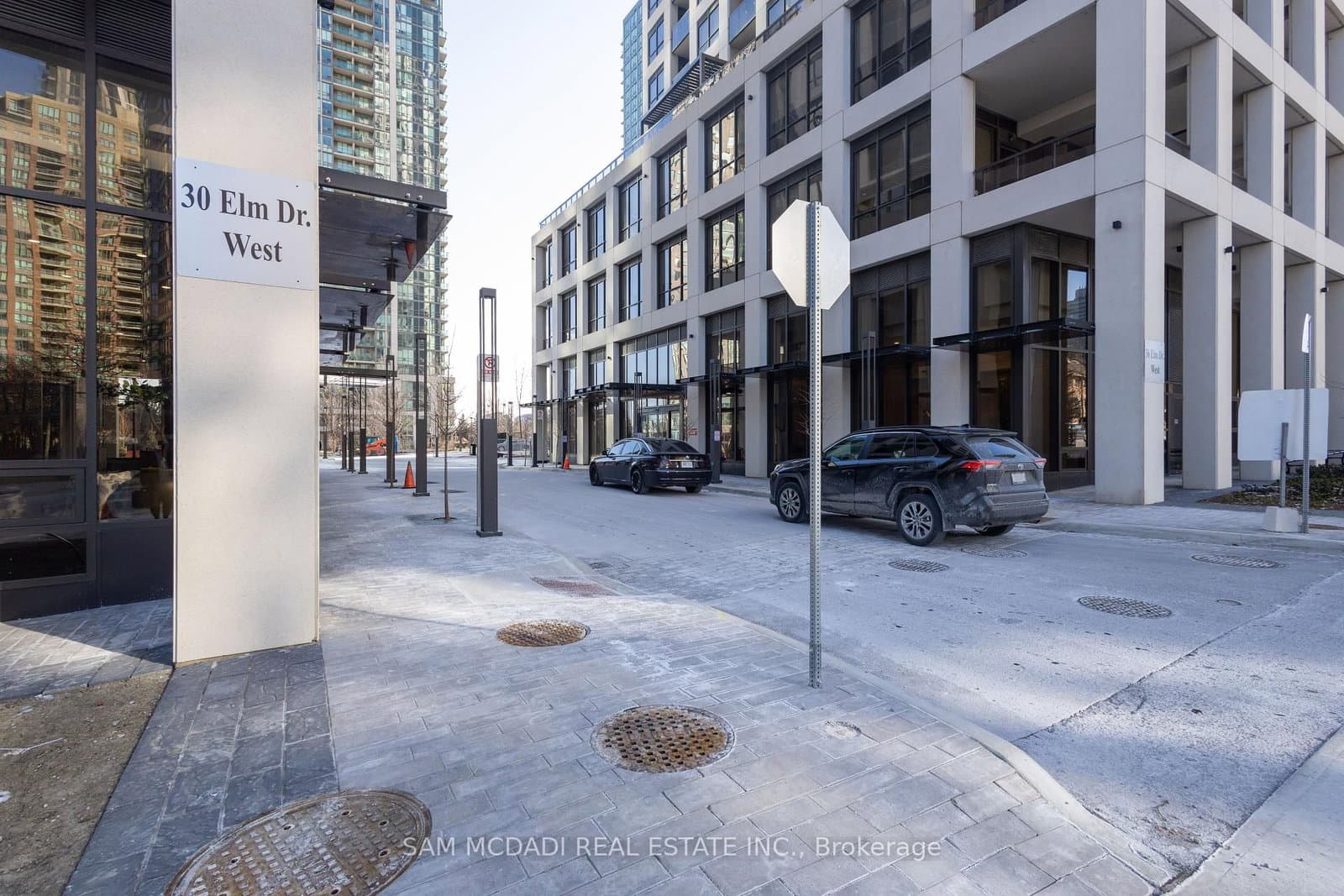 30 Elm Drive, Unit 1102 thumbnail 26
