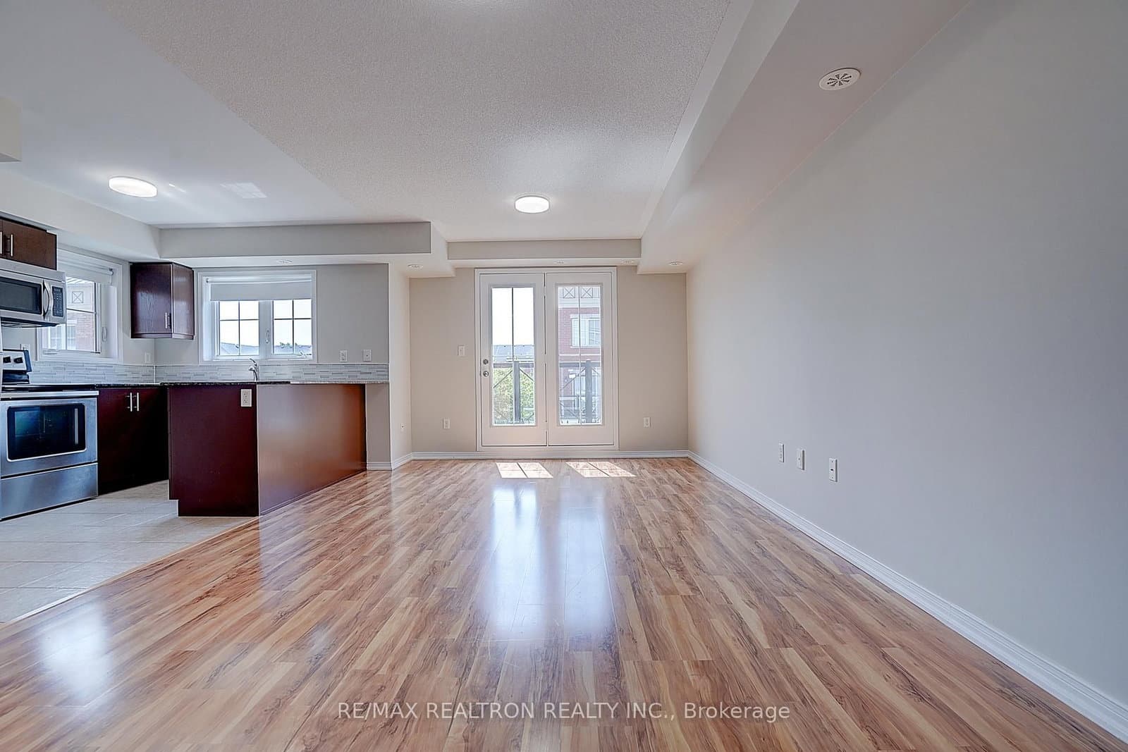 2492 Post Road, Unit 16 thumbnail 12