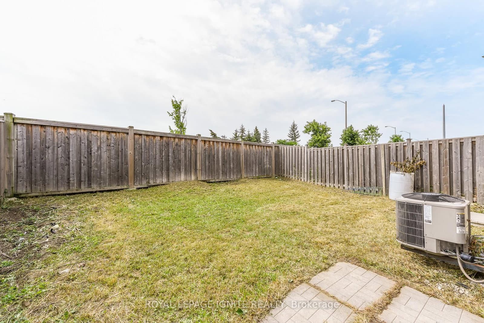52 Harpreet Circle thumbnail 5