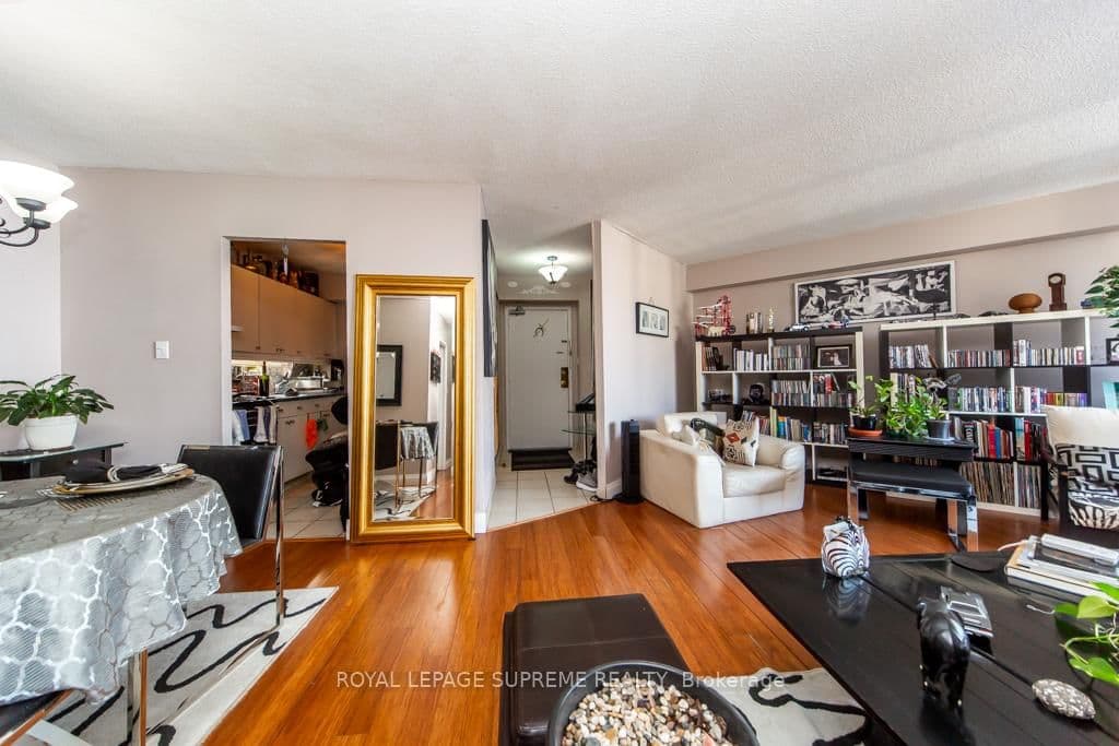 330 Dixon Road, Unit 2101 thumbnail 18