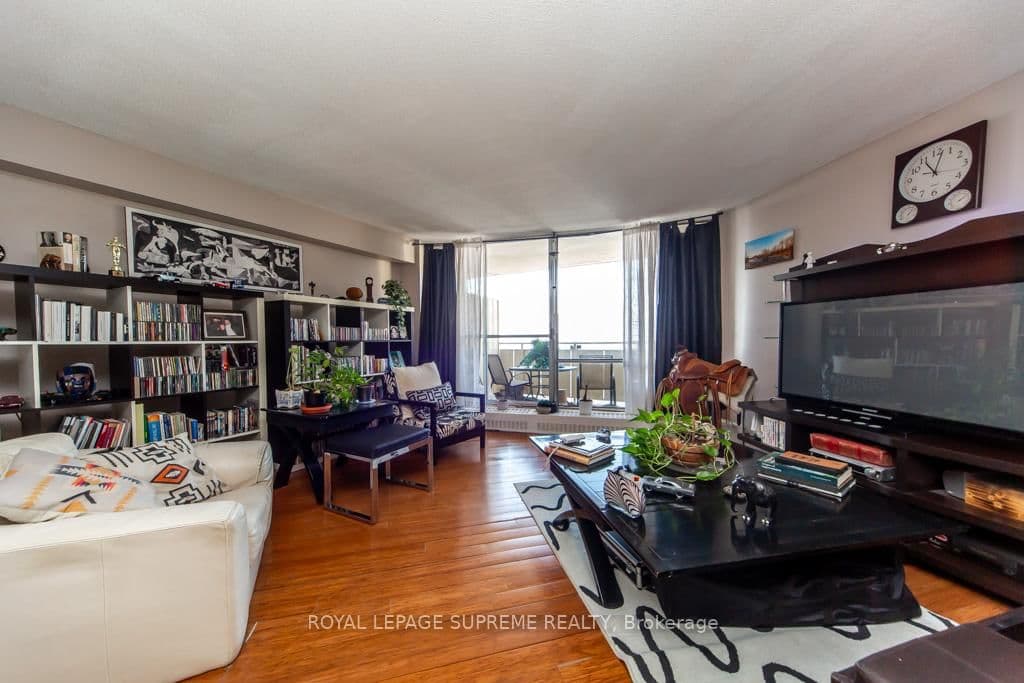 330 Dixon Road, Unit 2101 thumbnail 20