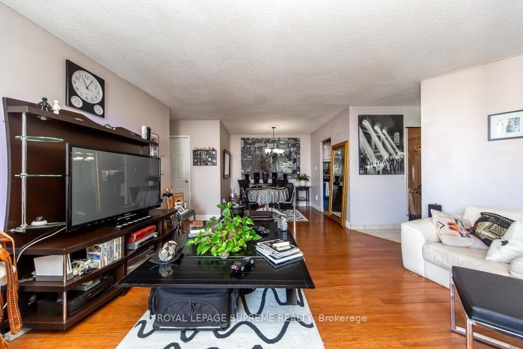 330 Dixon Road, Unit 2101 thumbnail 23