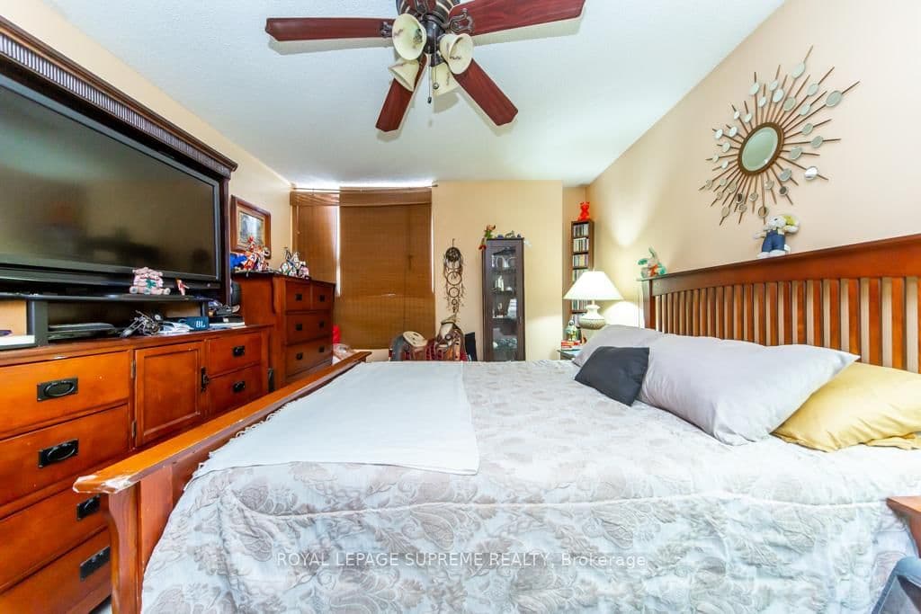 330 Dixon Road, Unit 2101 thumbnail 34