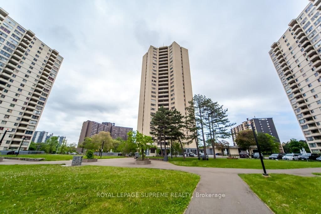 330 Dixon Road, Unit 2101 thumbnail 4