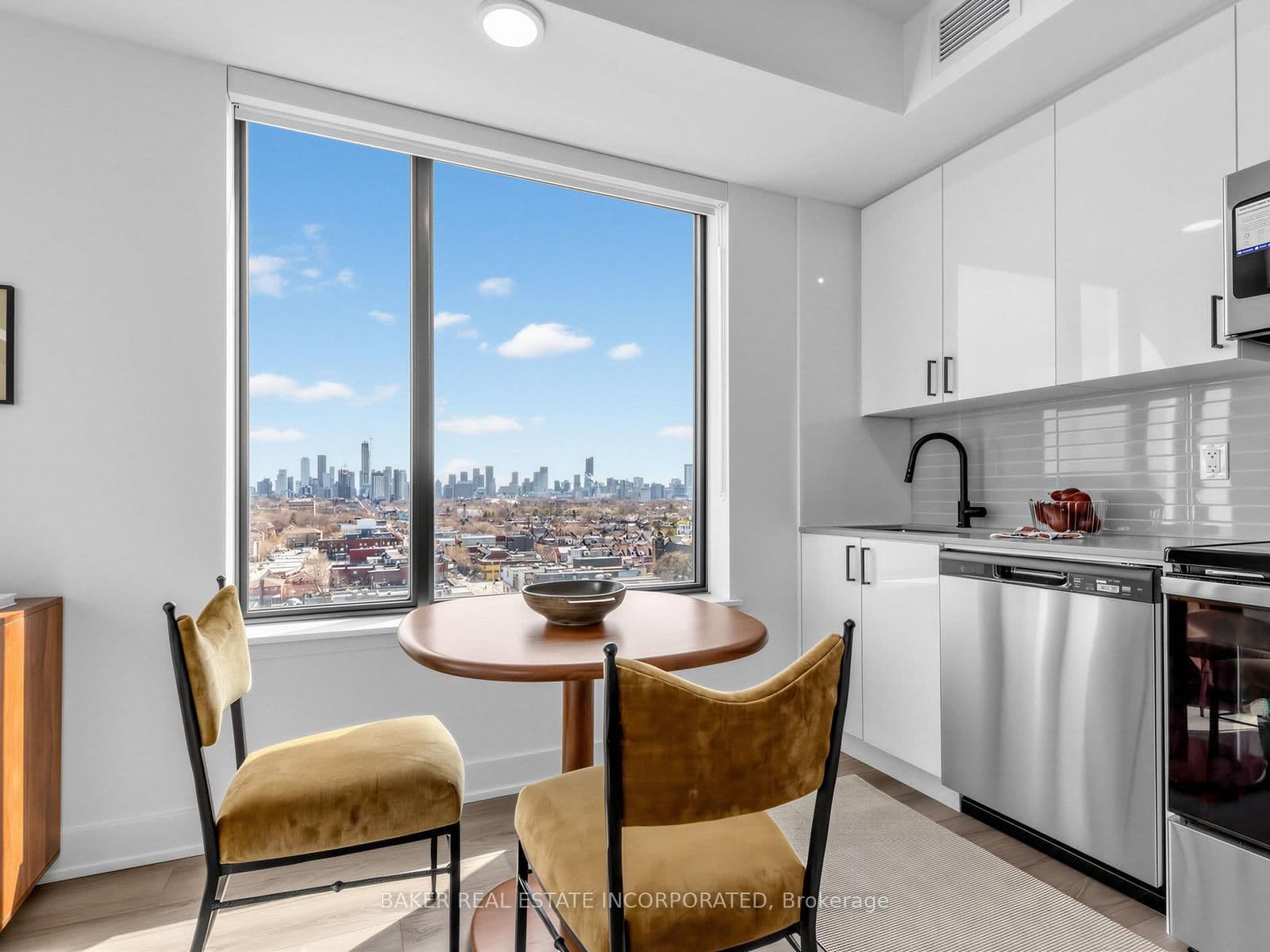 758 Dovercourt Road, Unit 1102 thumbnail 11