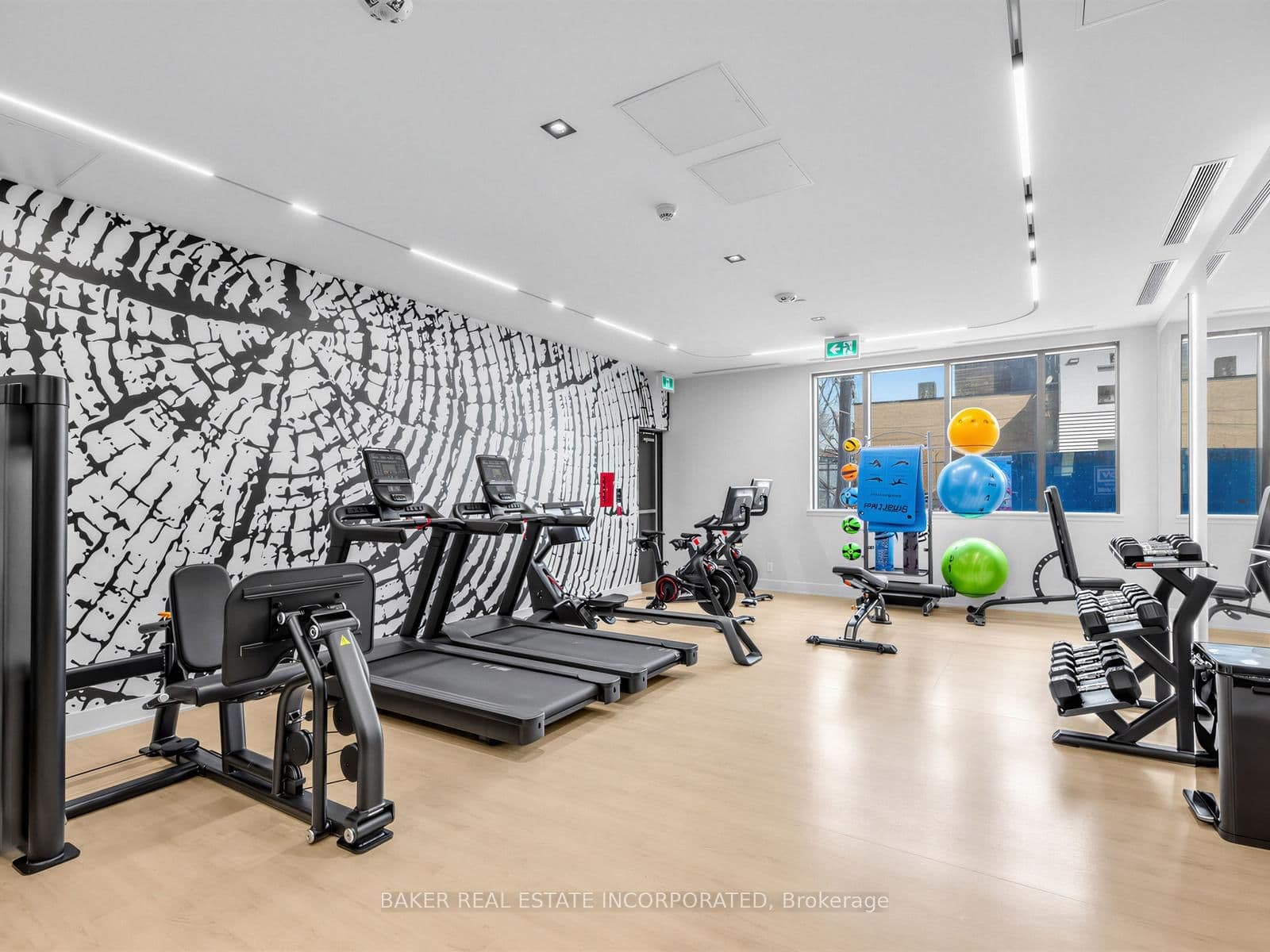 758 Dovercourt Road, Unit 1102 thumbnail 28