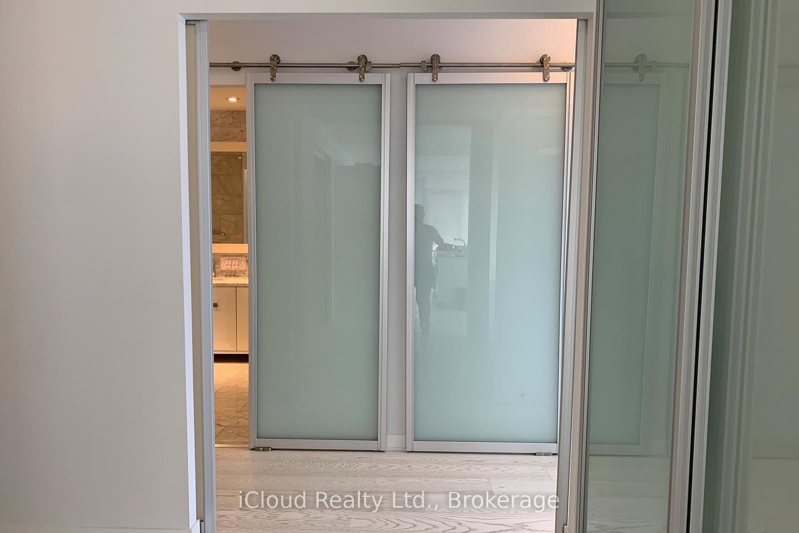 90 Park Lawn S, Unit PH-3103 thumbnail 12