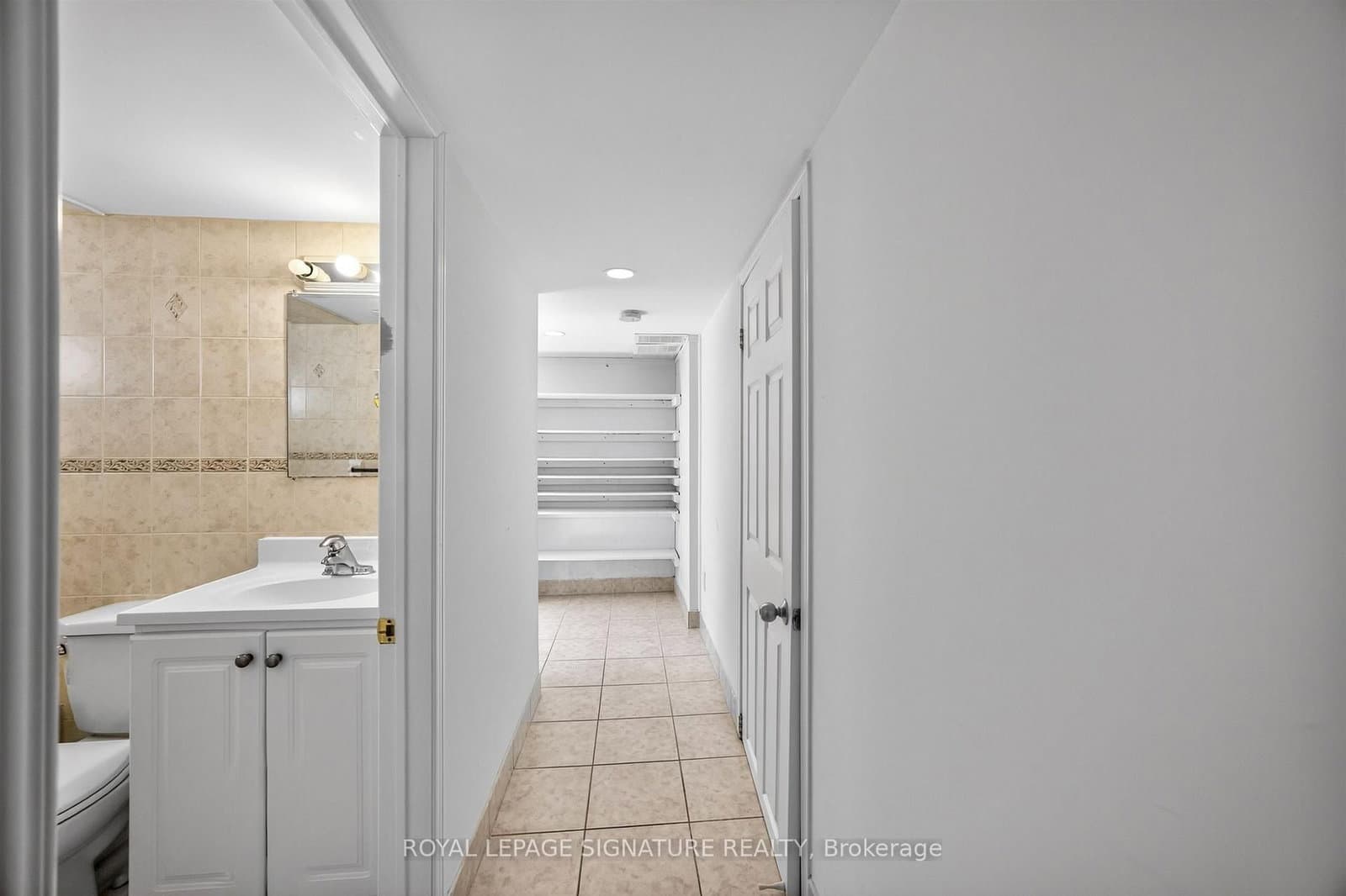 426 Armadale Avenue thumbnail 47