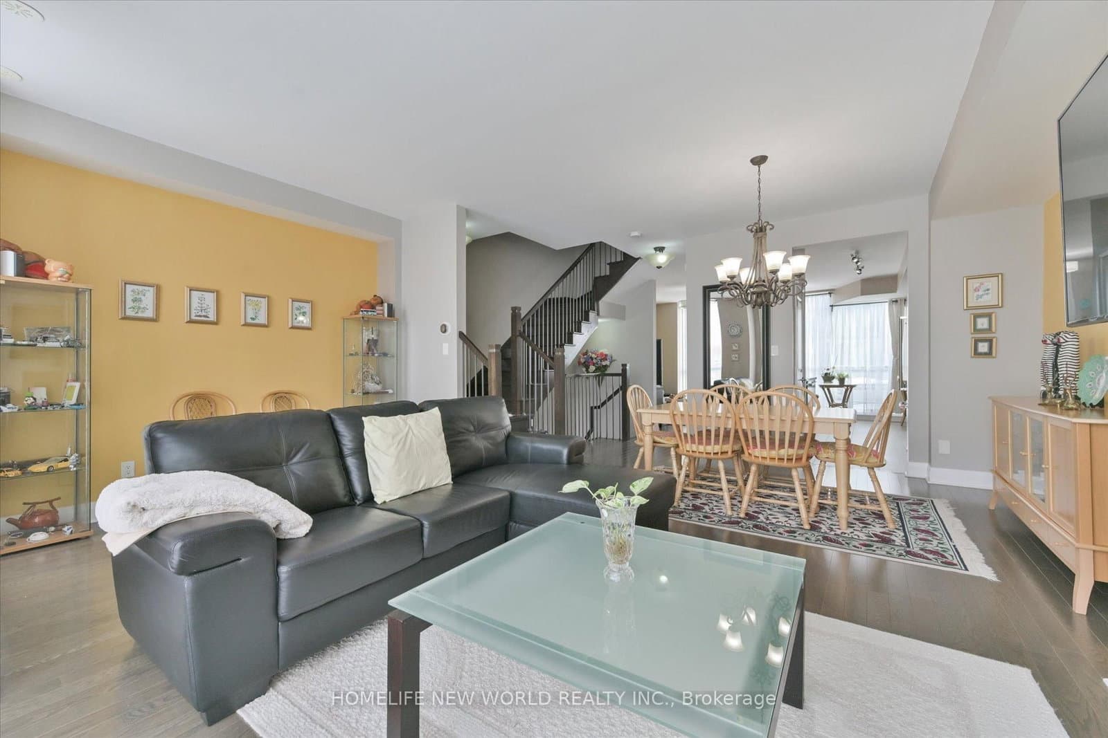 90 Little Creek Road S, Unit 8 thumbnail 10