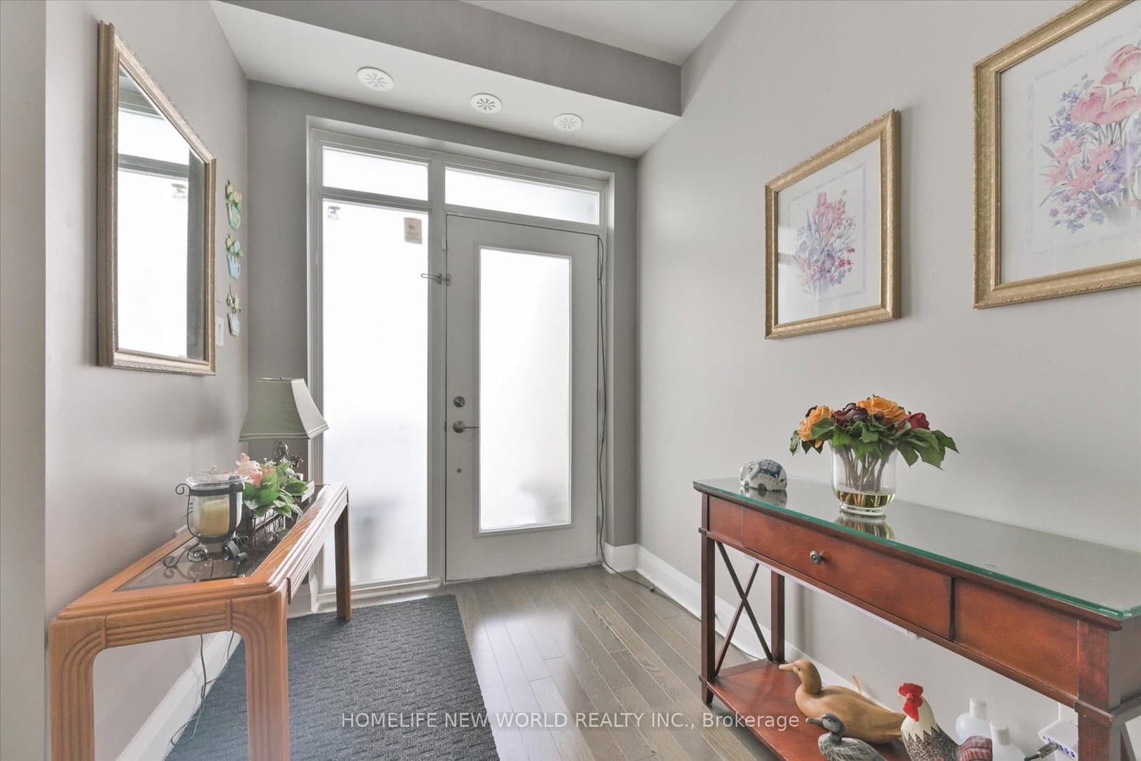 90 Little Creek Road S, Unit 8 thumbnail 2