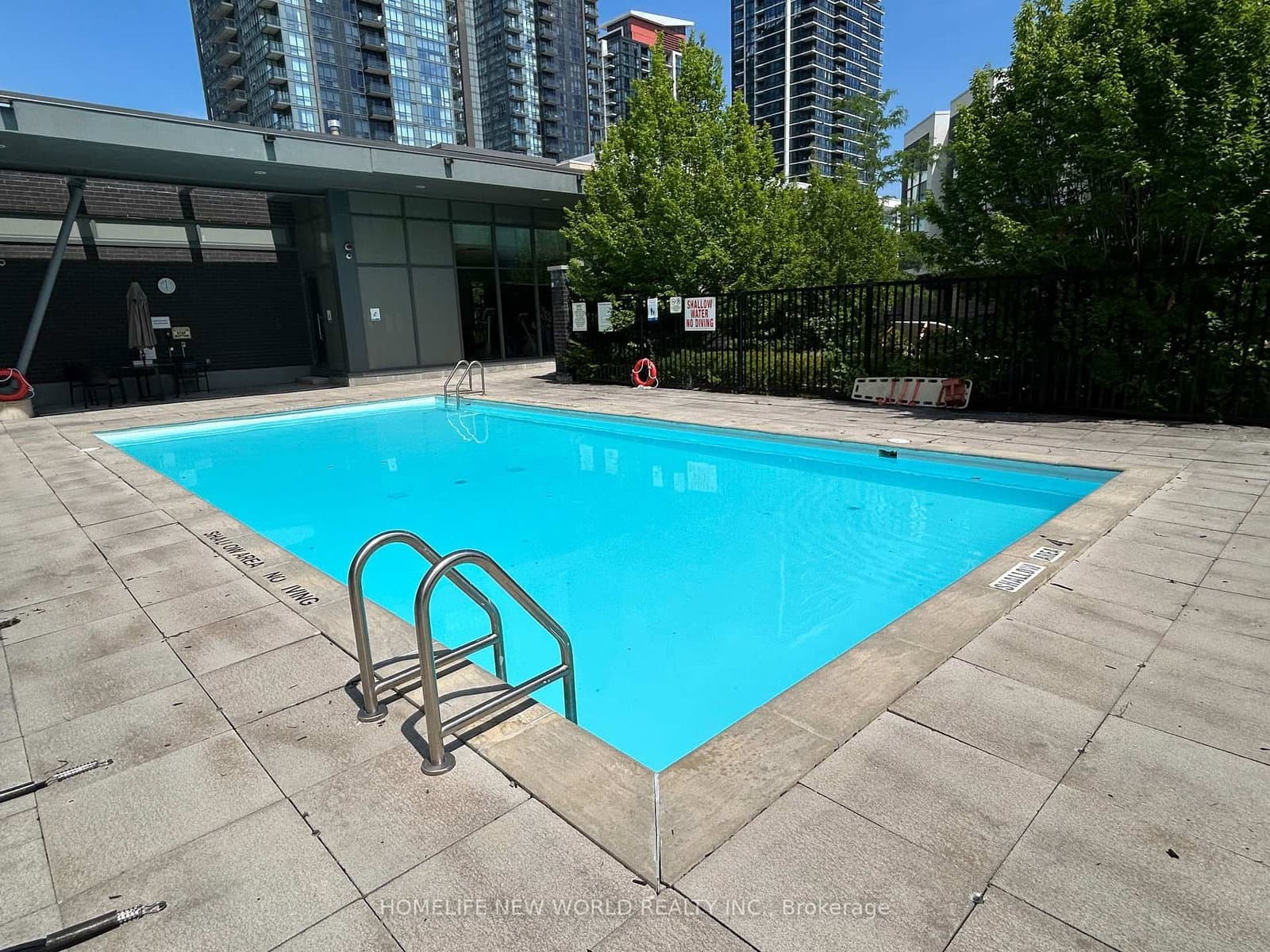 90 Little Creek Road S, Unit 8 thumbnail 36