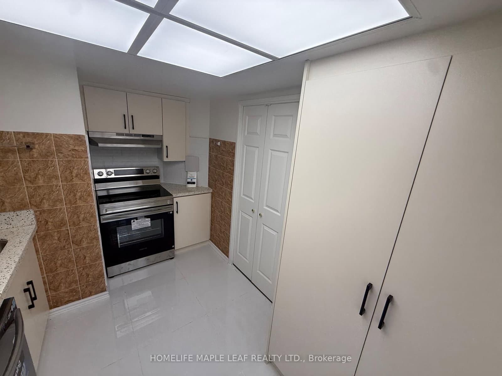 4470 Tucana Court, Unit # 412 thumbnail 30