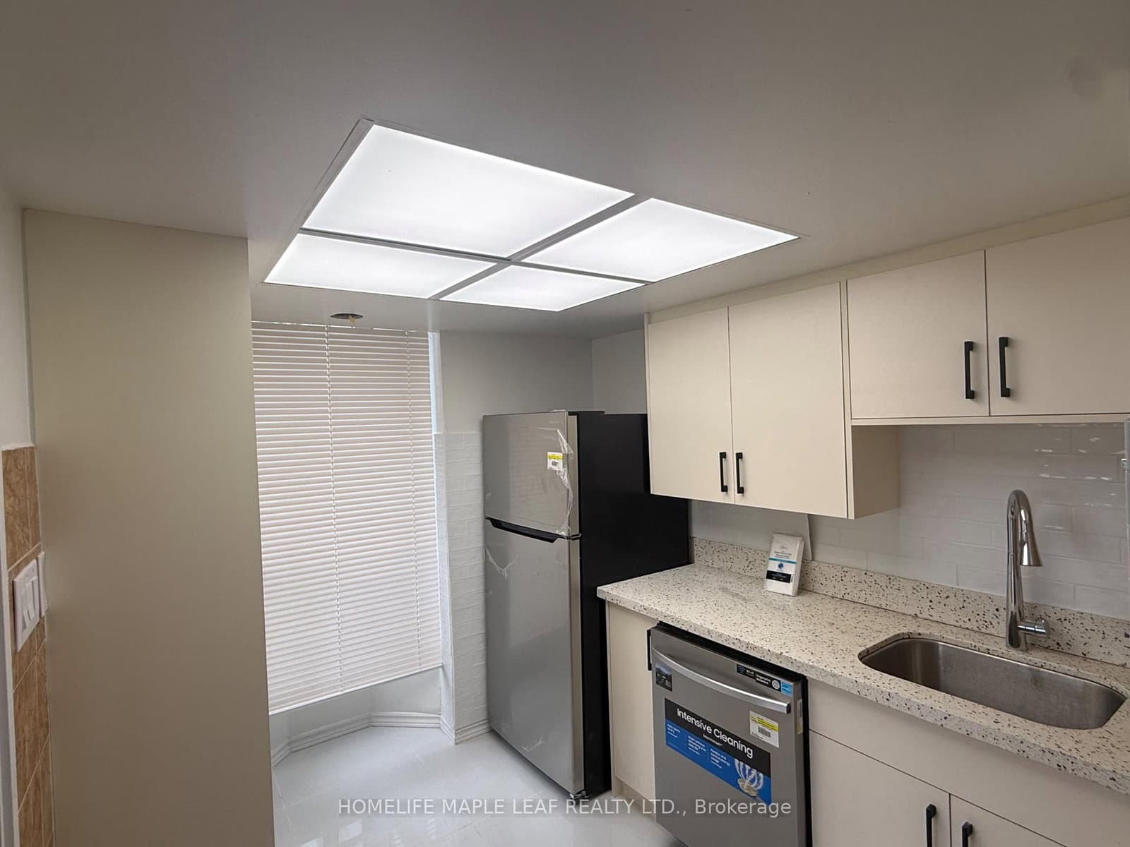 4470 Tucana Court, Unit # 412 thumbnail 34