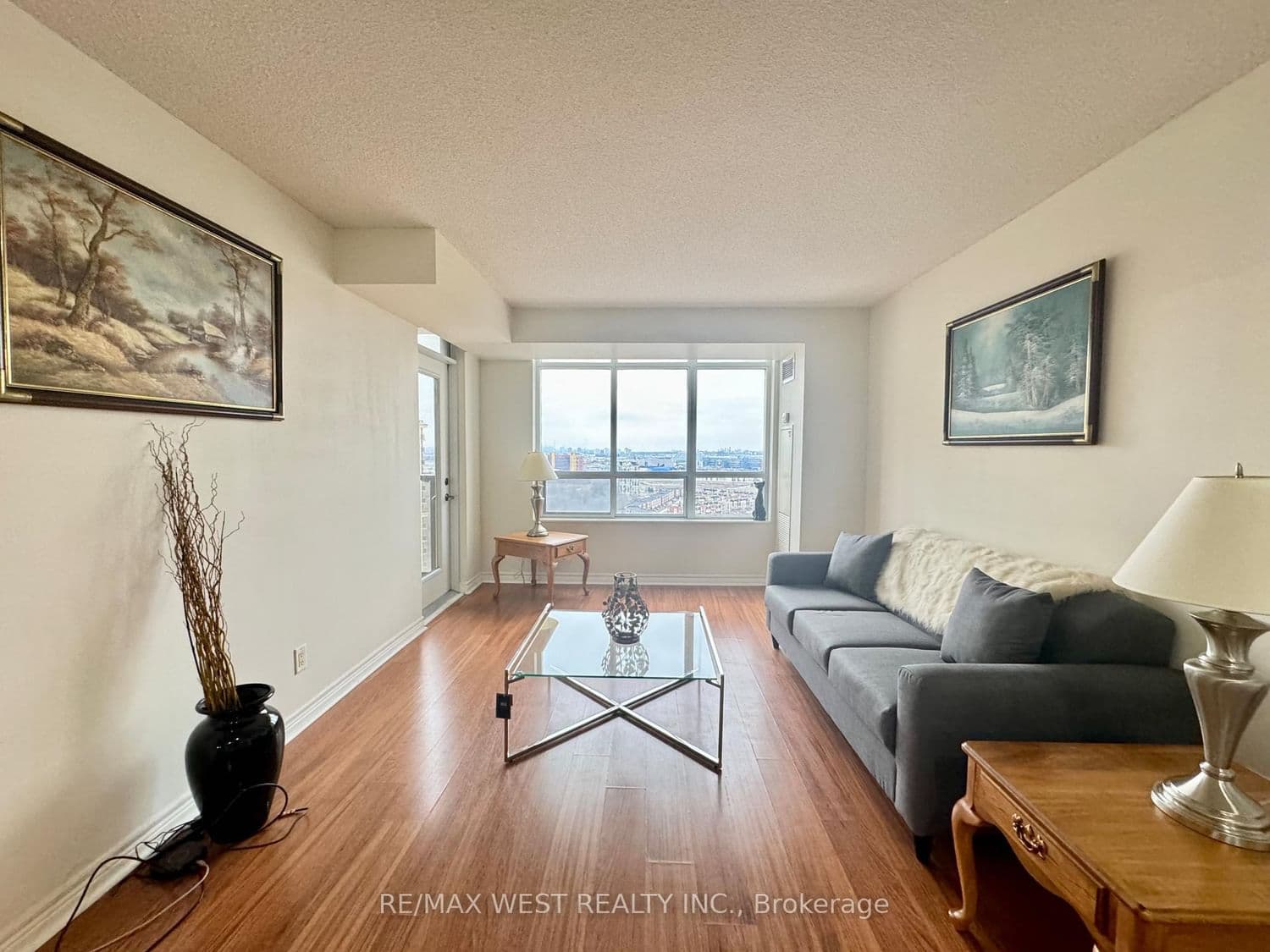 710 Humberwood Boulevard, Unit 2411 thumbnail 2