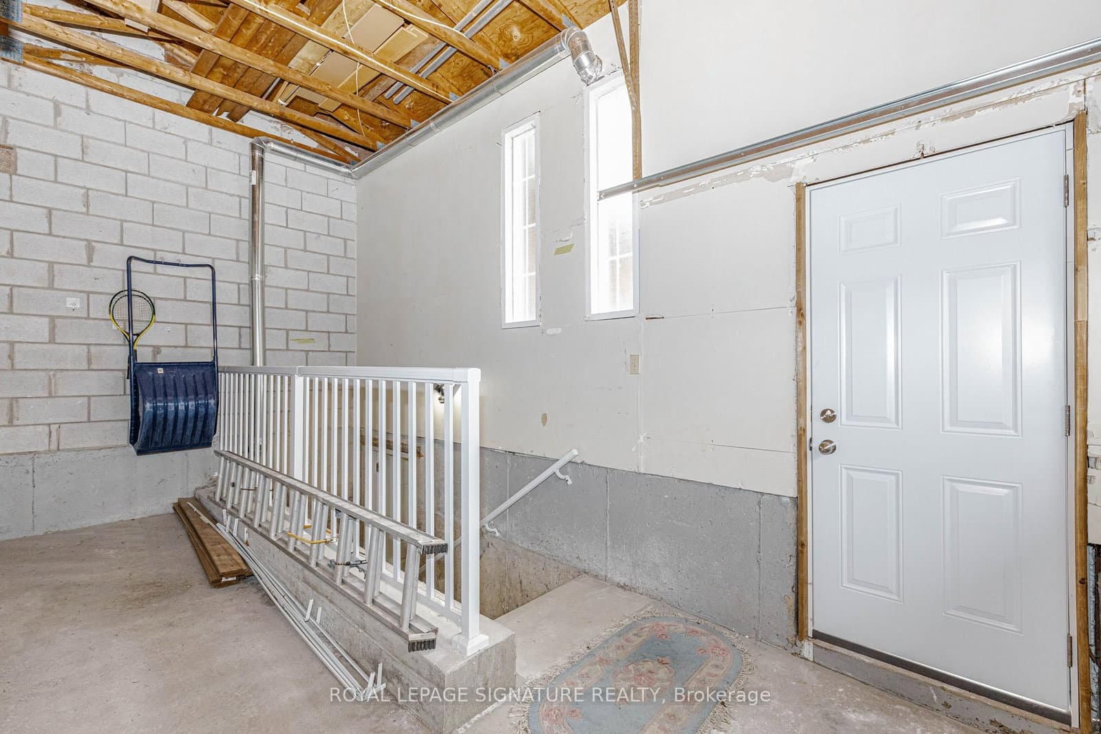 101 Hullrick Drive, Unit Basment thumbnail 3