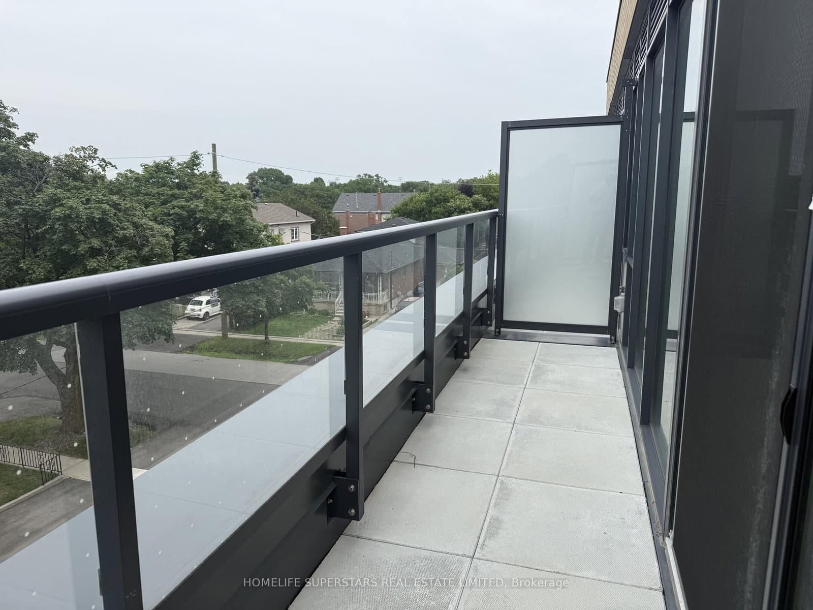 6 Chartwell Road, Unit 302 thumbnail 8