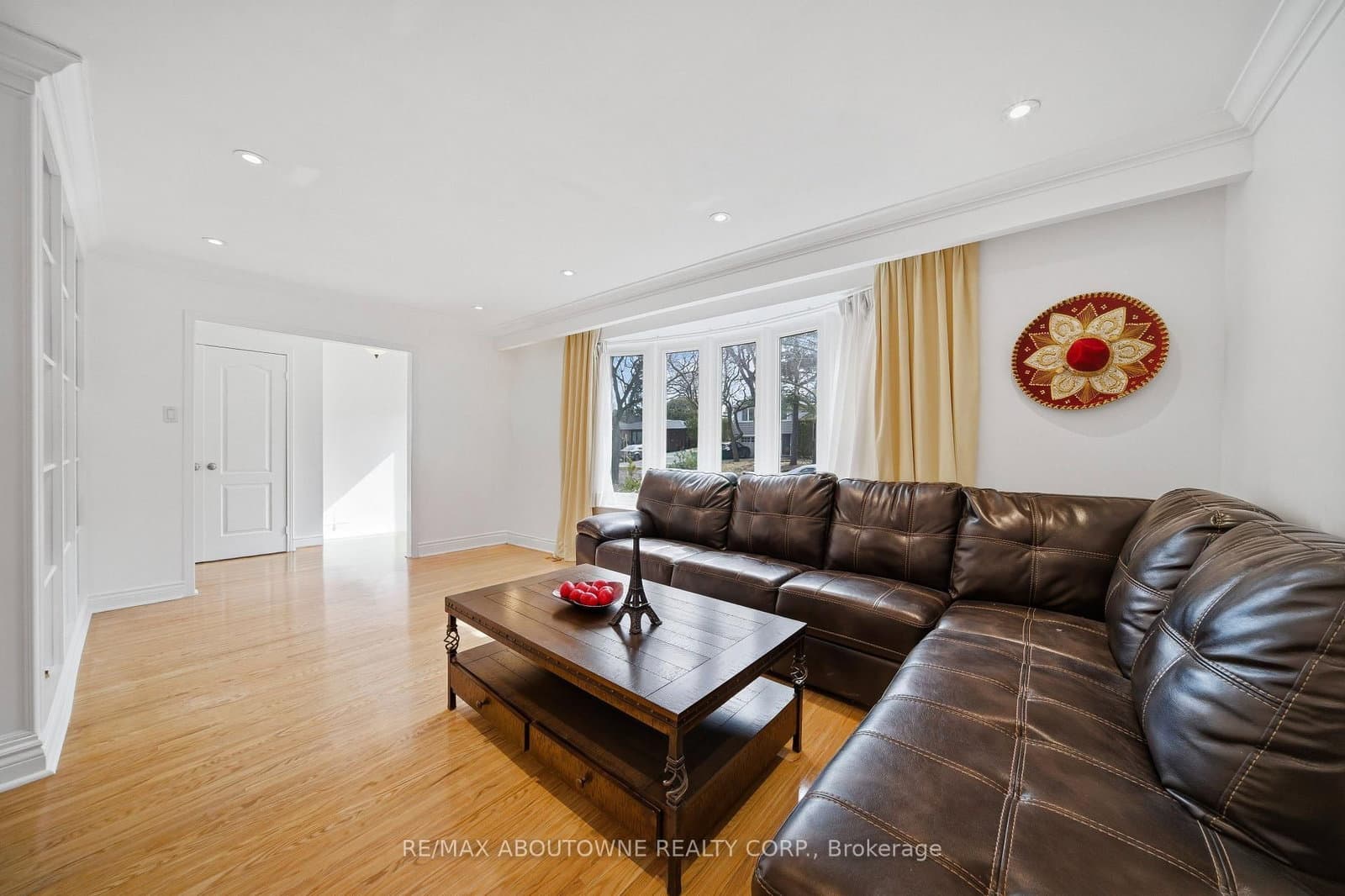 481 Anthony Drive thumbnail 5