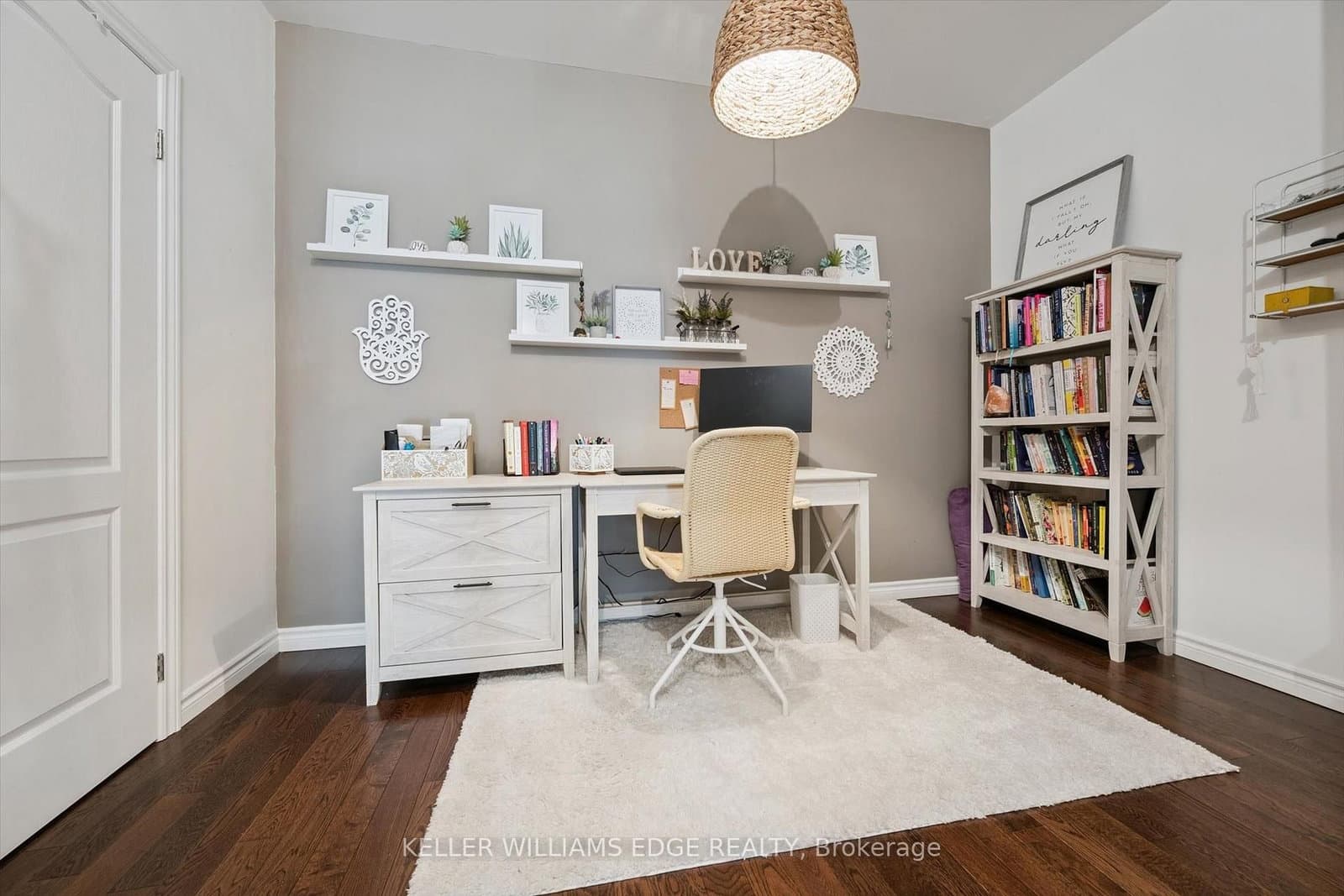 34 Plains Road E, Unit 208 thumbnail 18