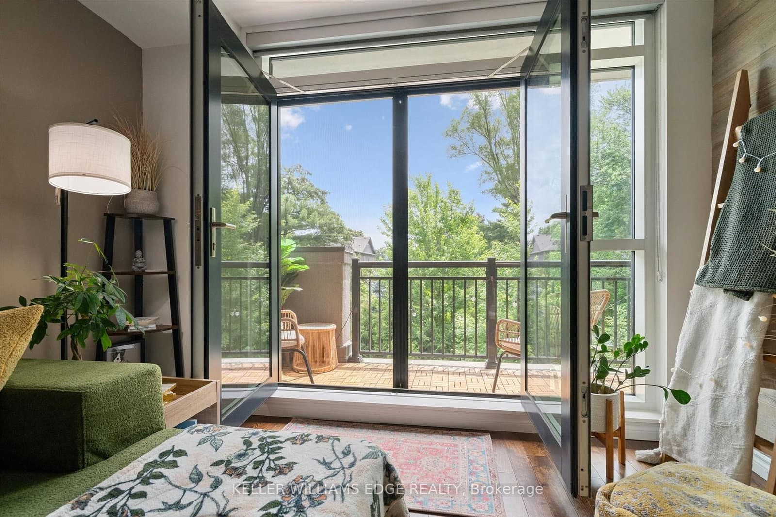 34 Plains Road E, Unit 208 thumbnail 25