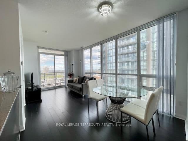 5033 Four Springs Avenue, Unit 1219 thumbnail 4