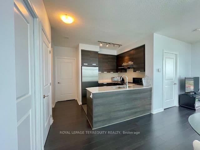 5033 Four Springs Avenue, Unit 1219 thumbnail 6