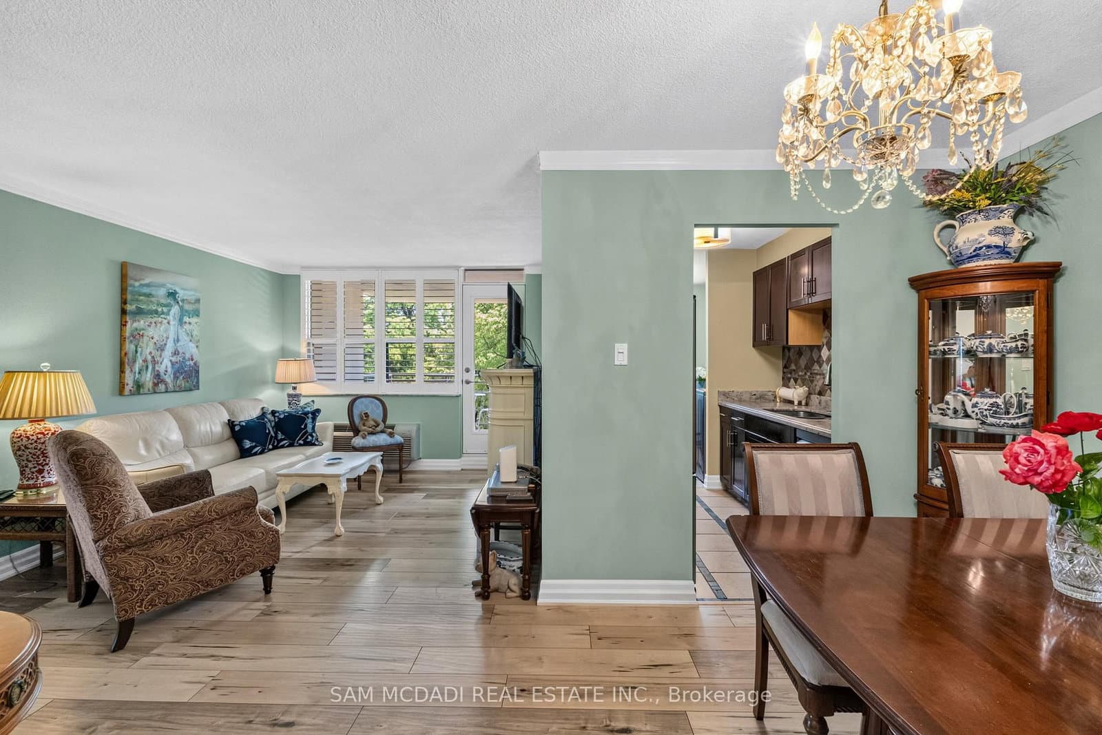 966 Inverhouse Drive, Unit 412 thumbnail 2