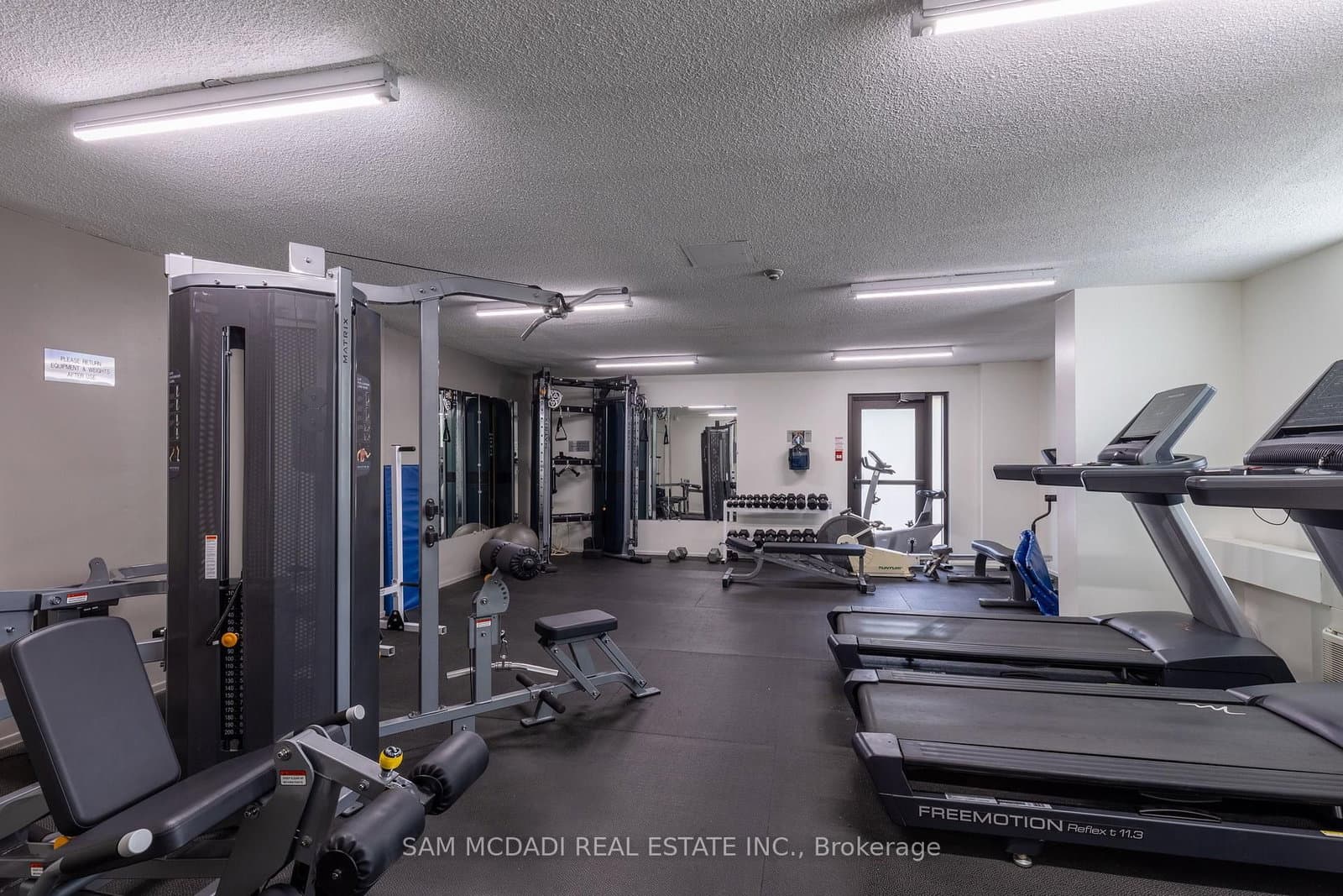 966 Inverhouse Drive, Unit 412 thumbnail 27