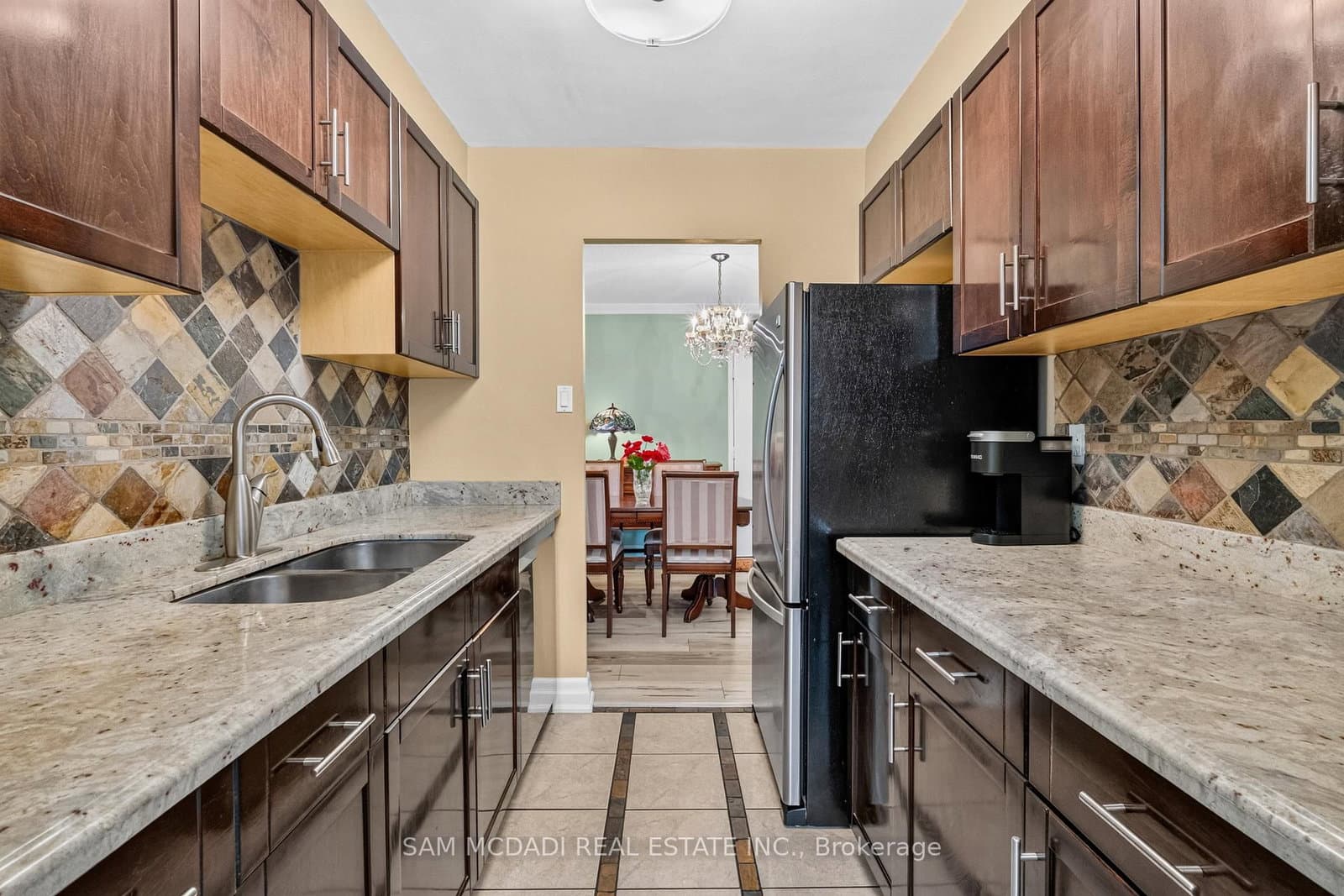 966 Inverhouse Drive, Unit 412 thumbnail 7