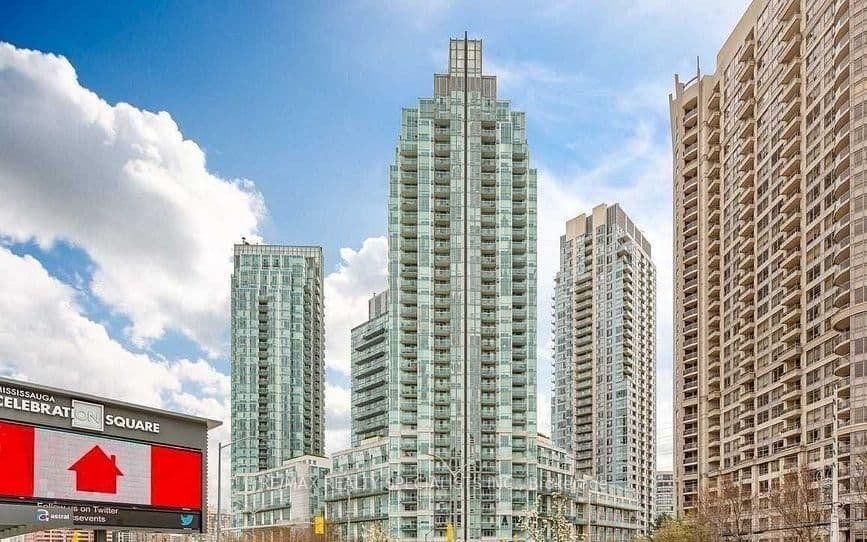3939 Duke Of York Boulevard W, Unit 2401 thumbnail 2