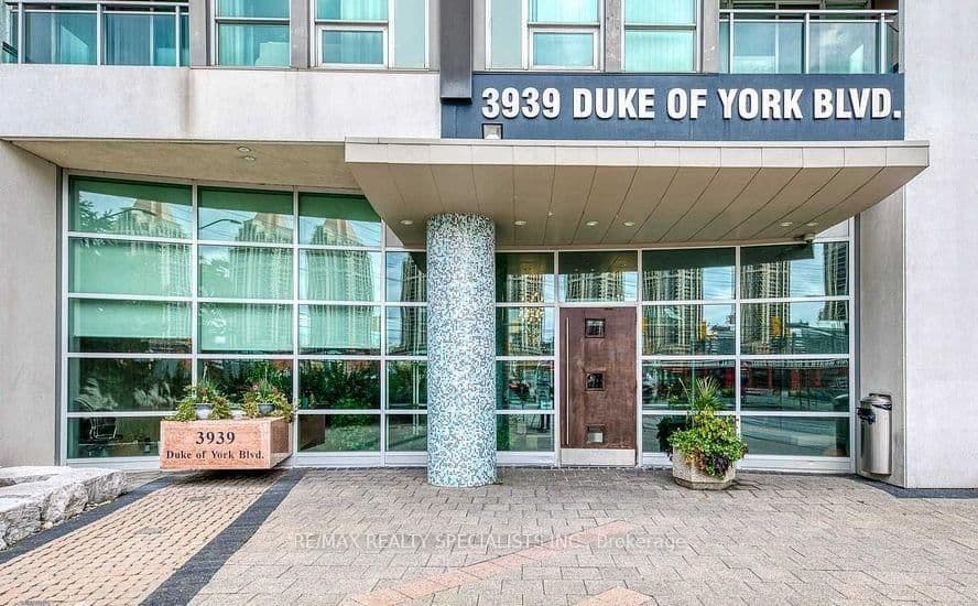 3939 Duke Of York Boulevard W, Unit 2401 thumbnail 27