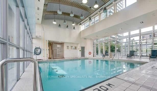 3939 Duke Of York Boulevard W, Unit 2401 thumbnail 31
