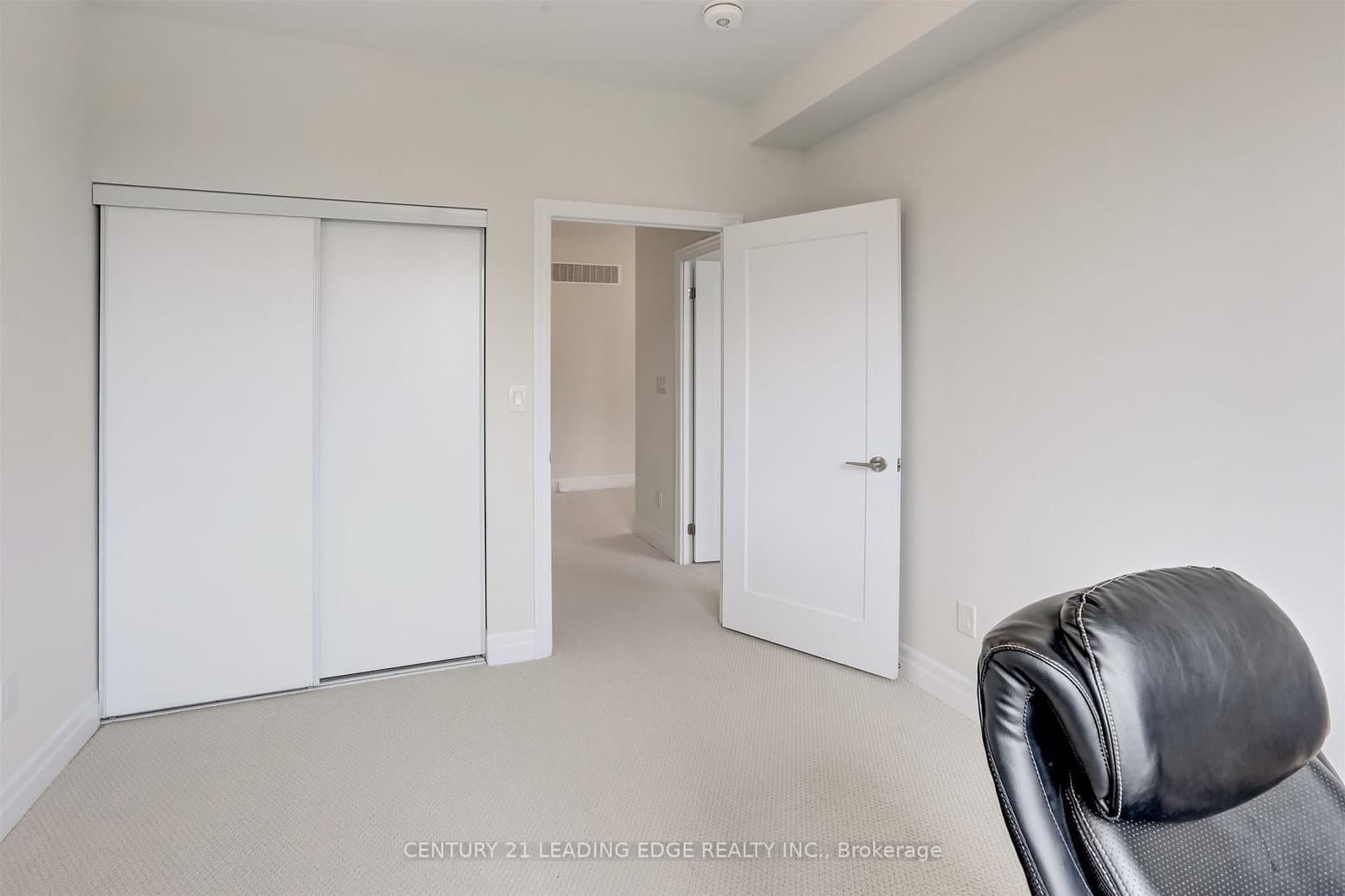 1180 Cawthra Road, Unit 106 thumbnail 21