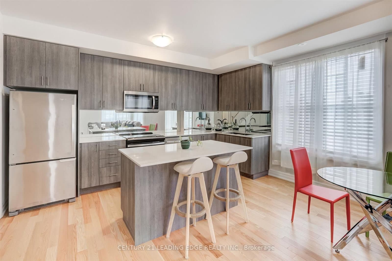 1180 Cawthra Road, Unit 106 thumbnail 5