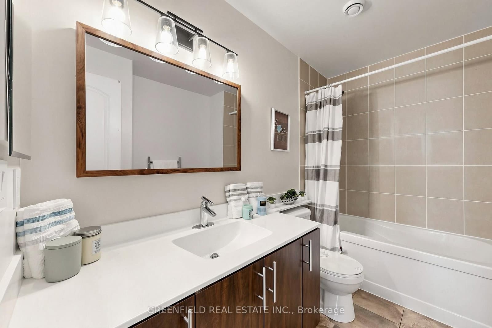 55 De Boers Drive, Unit LPH2 thumbnail 21