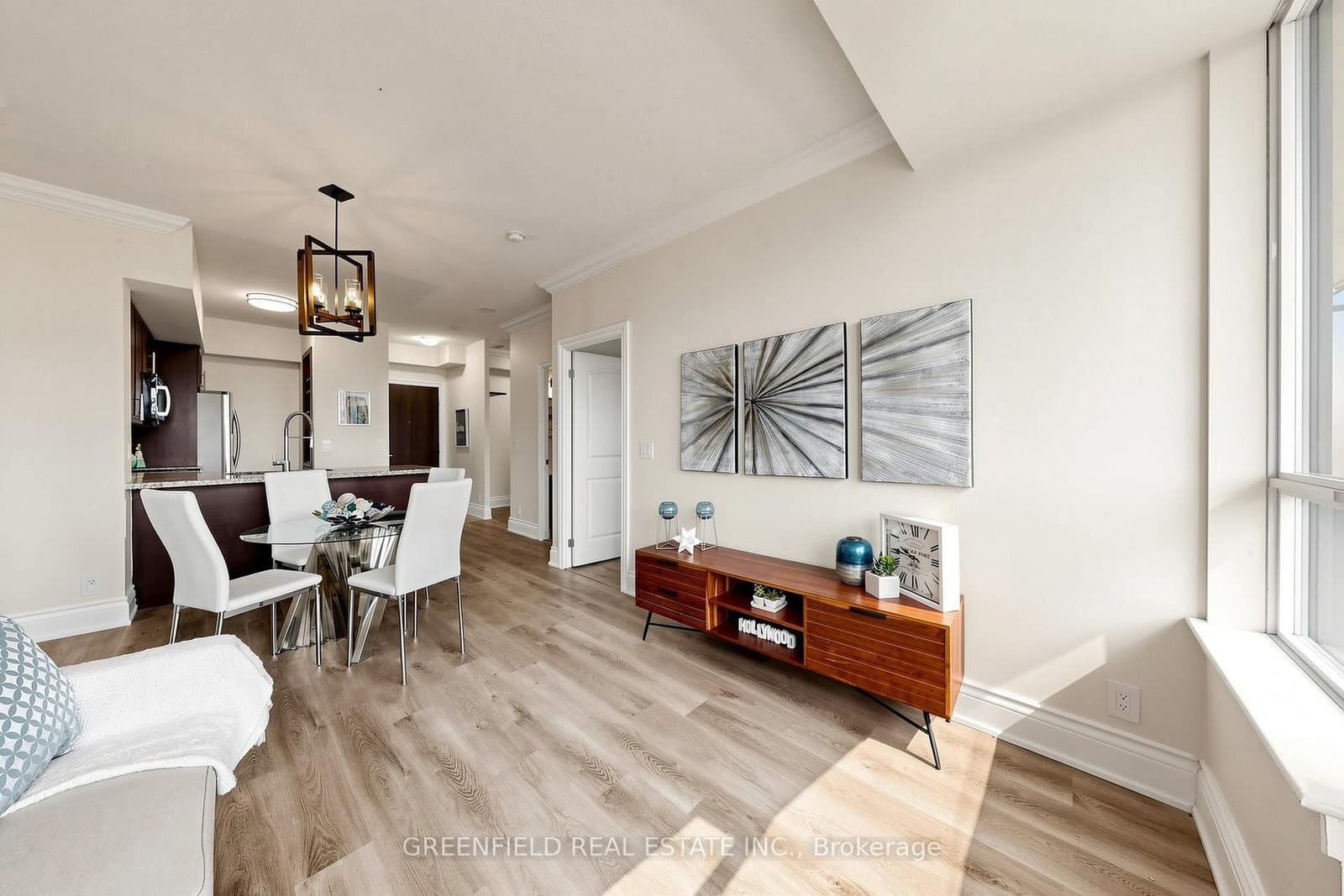 55 De Boers Drive, Unit LPH2 thumbnail 6