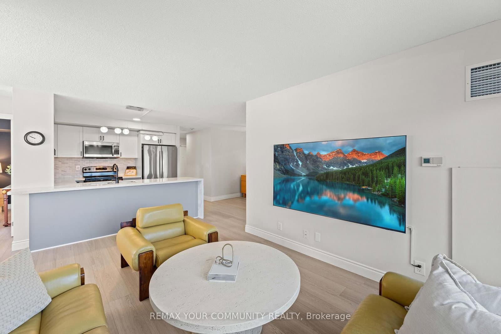 1940 Ironstone Drive, Unit 609 thumbnail 25