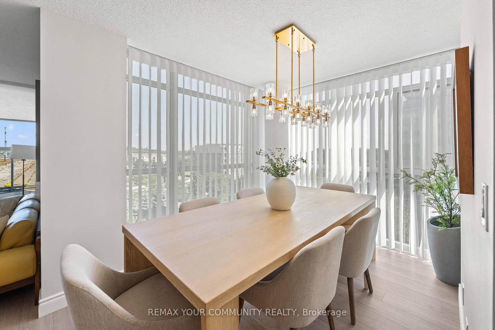 1940 Ironstone Drive, Unit 609 thumbnail 27