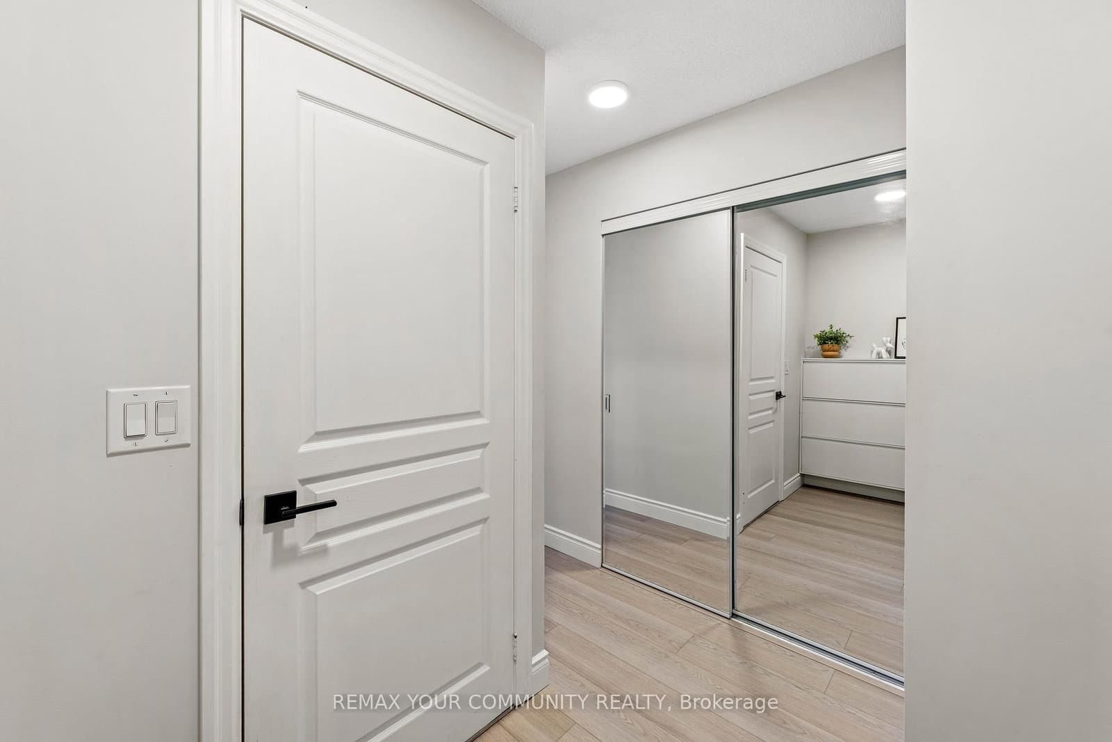 1940 Ironstone Drive, Unit 609 thumbnail 3