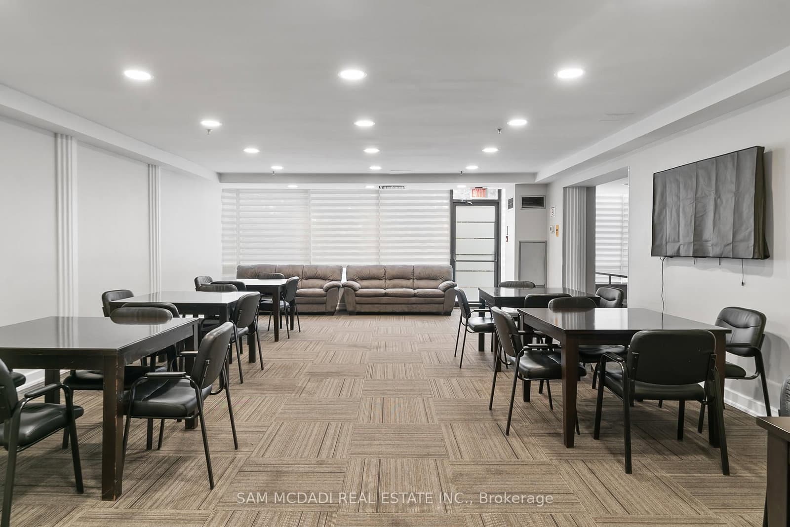 24 Hanover Road, Unit 2205 thumbnail 24