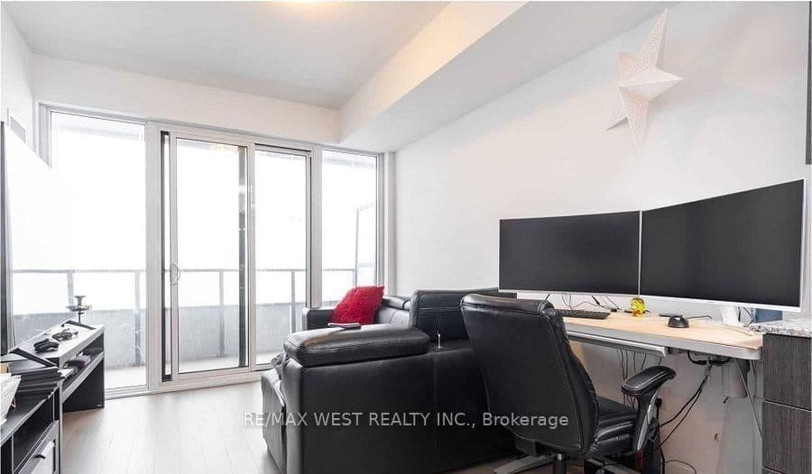 30 Shore Breeze Drive, Unit 5111 thumbnail 10