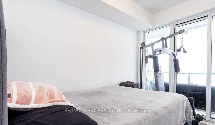 30 Shore Breeze Drive, Unit 5111 thumbnail 14