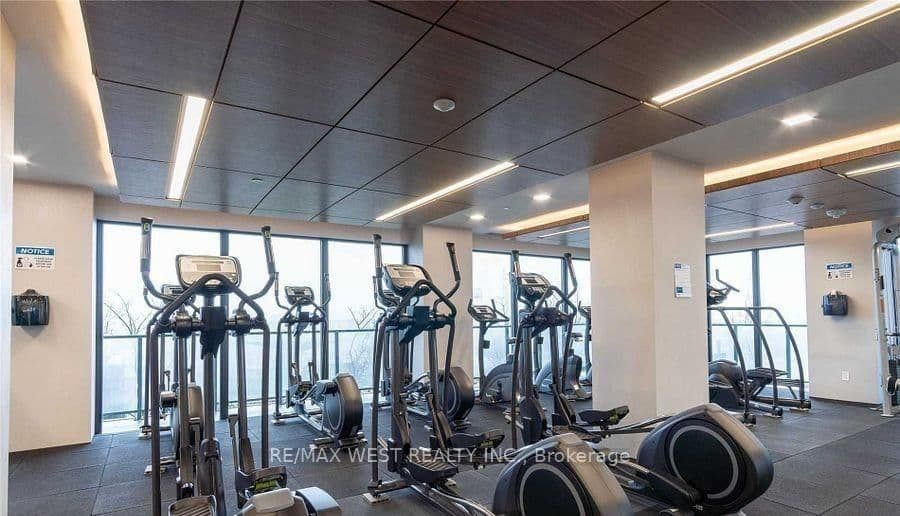30 Shore Breeze Drive, Unit 5111 thumbnail 34