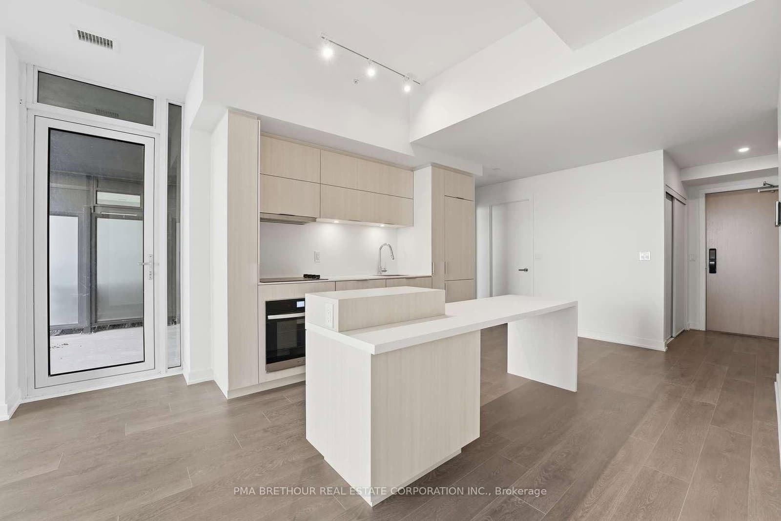 370 Martha Street, Unit 2603 thumbnail 3
